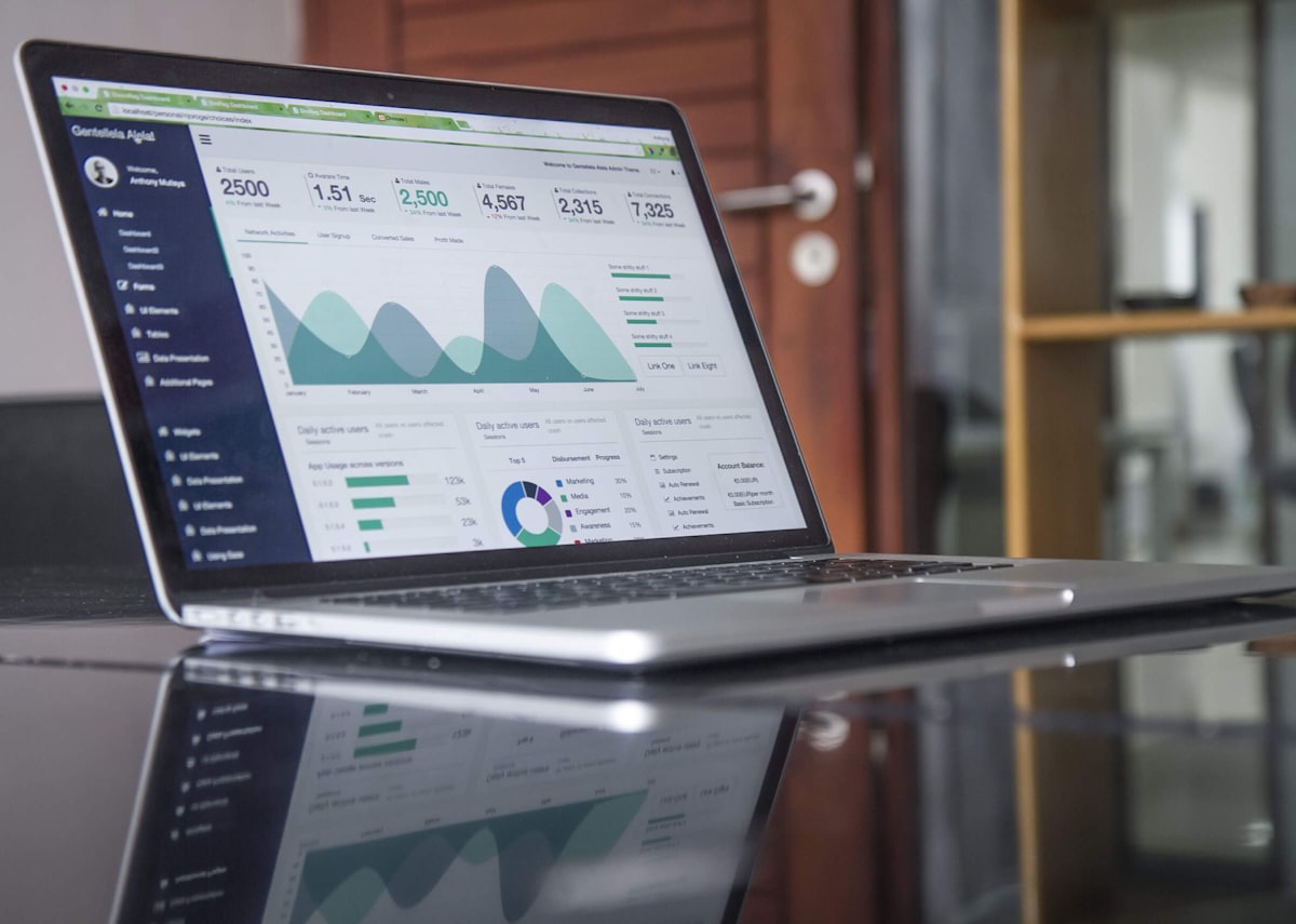 Forex Market: May 31, 2026 — Dollar Firms as Fed Signals Steady Rate Policy